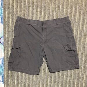Men's Gray Cargo Shorts